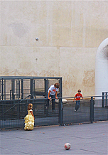 le ballon et la fille
